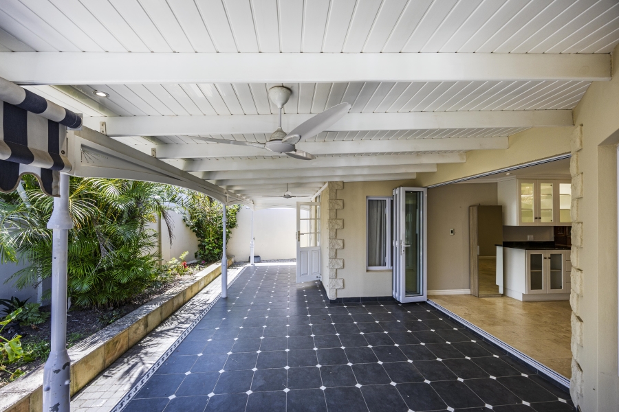 To Let 3 Bedroom Property for Rent in Selborne Eastern Cape